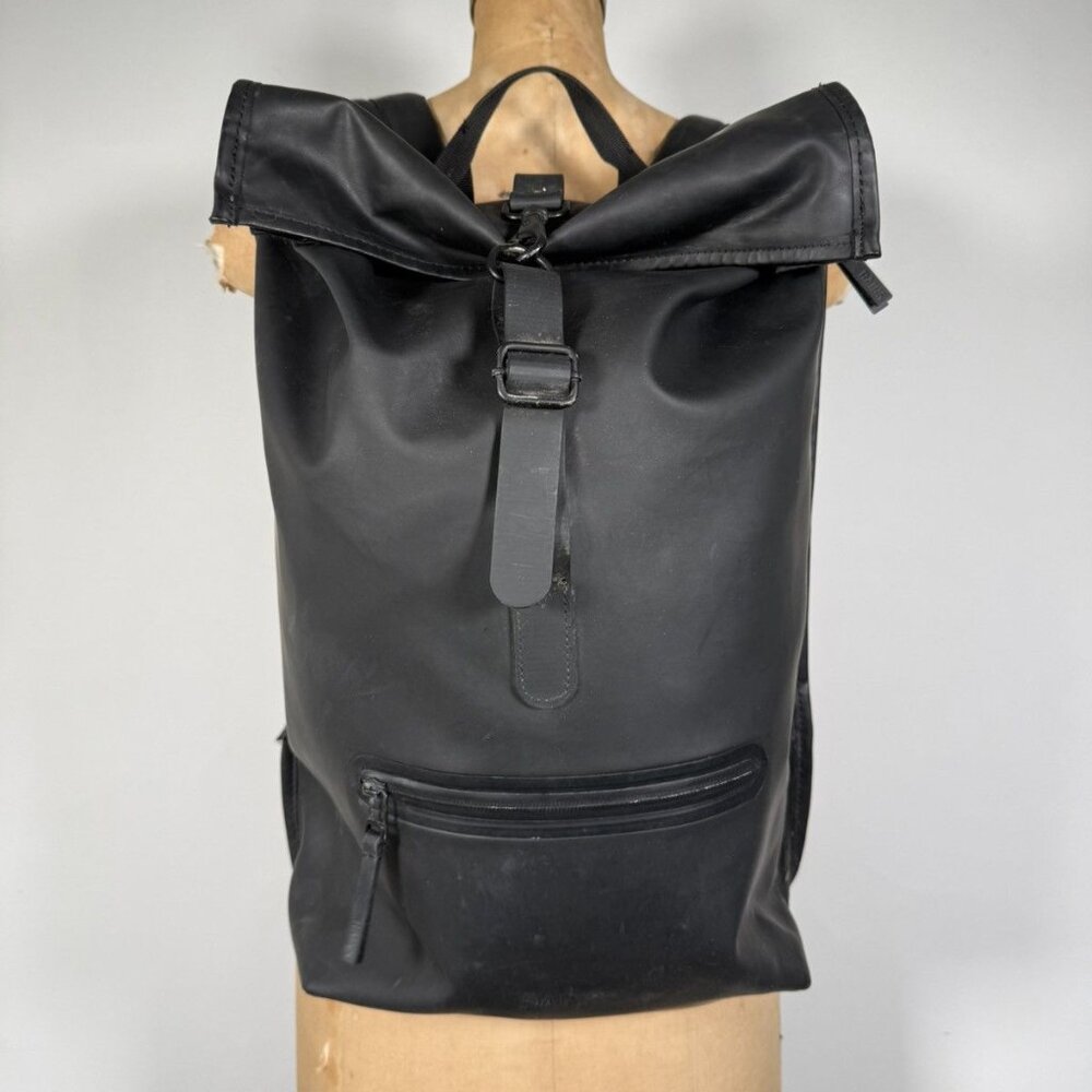 Rains Rolltop Rucksack Black Bag